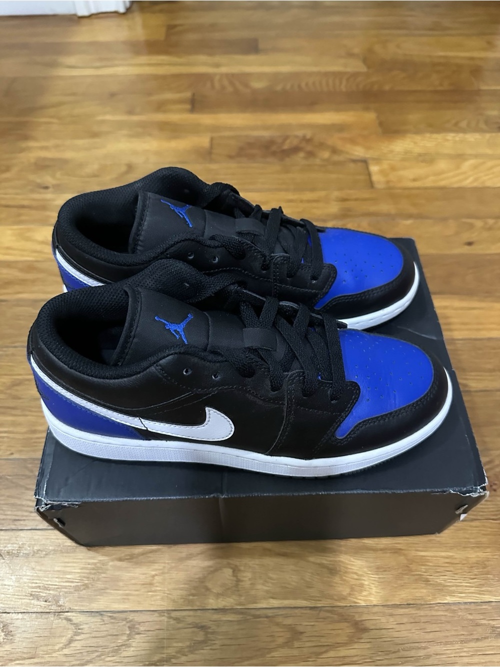 *Used* Jordan 1 Low Big Kid Black Blue (553560-042) Size 5.5Y